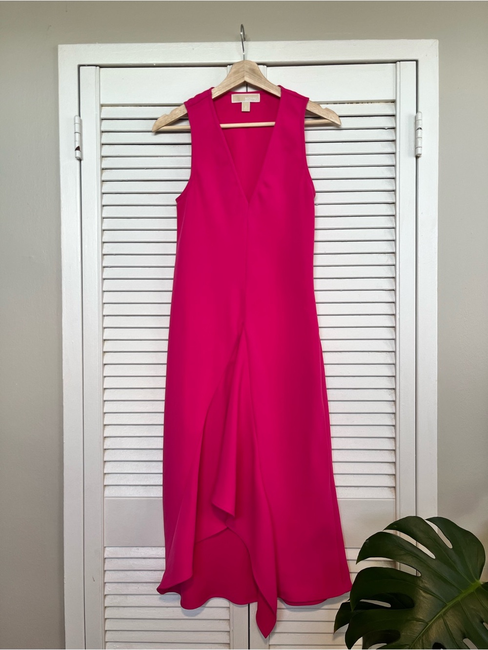 MICHAEL Michael Kors Fuchsia High-Low V-Neck Dress